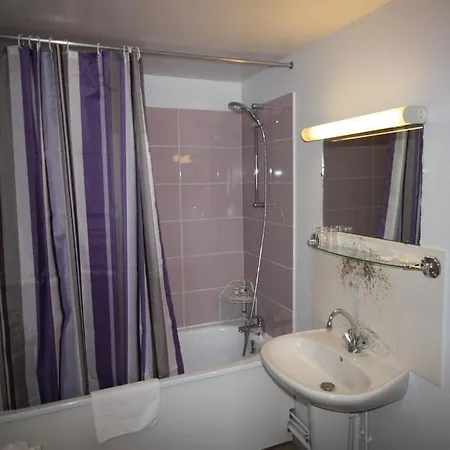 Les Deux Sapins 酒店 Cailly-sur-Eure