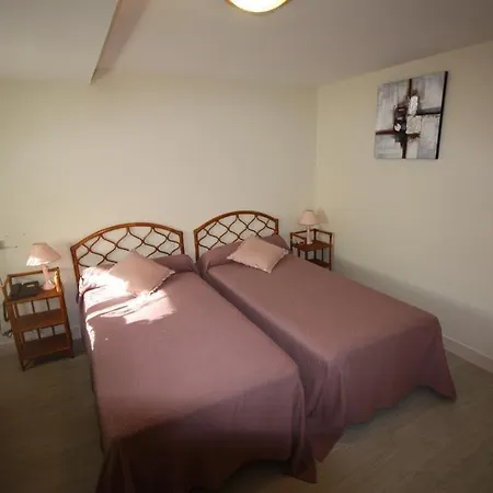 Les Deux Sapins Hotel Cailly-sur-Eure