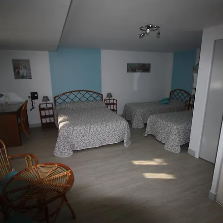 Les Deux Sapins 2* Cailly-sur-Eure